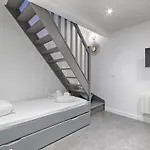 Appartamento Appartement De Charme Au Coeur Des Batignolles *