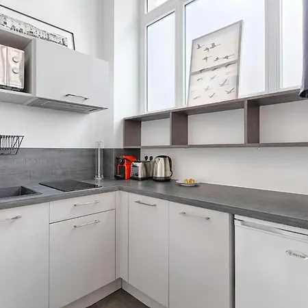 Appartement De Charme Au Coeur Des Batignolles Appartamento Parigi