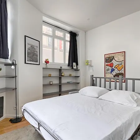 Appartement De Charme Au Coeur Des Batignolles * Parigi