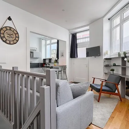 Appartement De Charme Au Coeur Des Batignolles * Parigi
